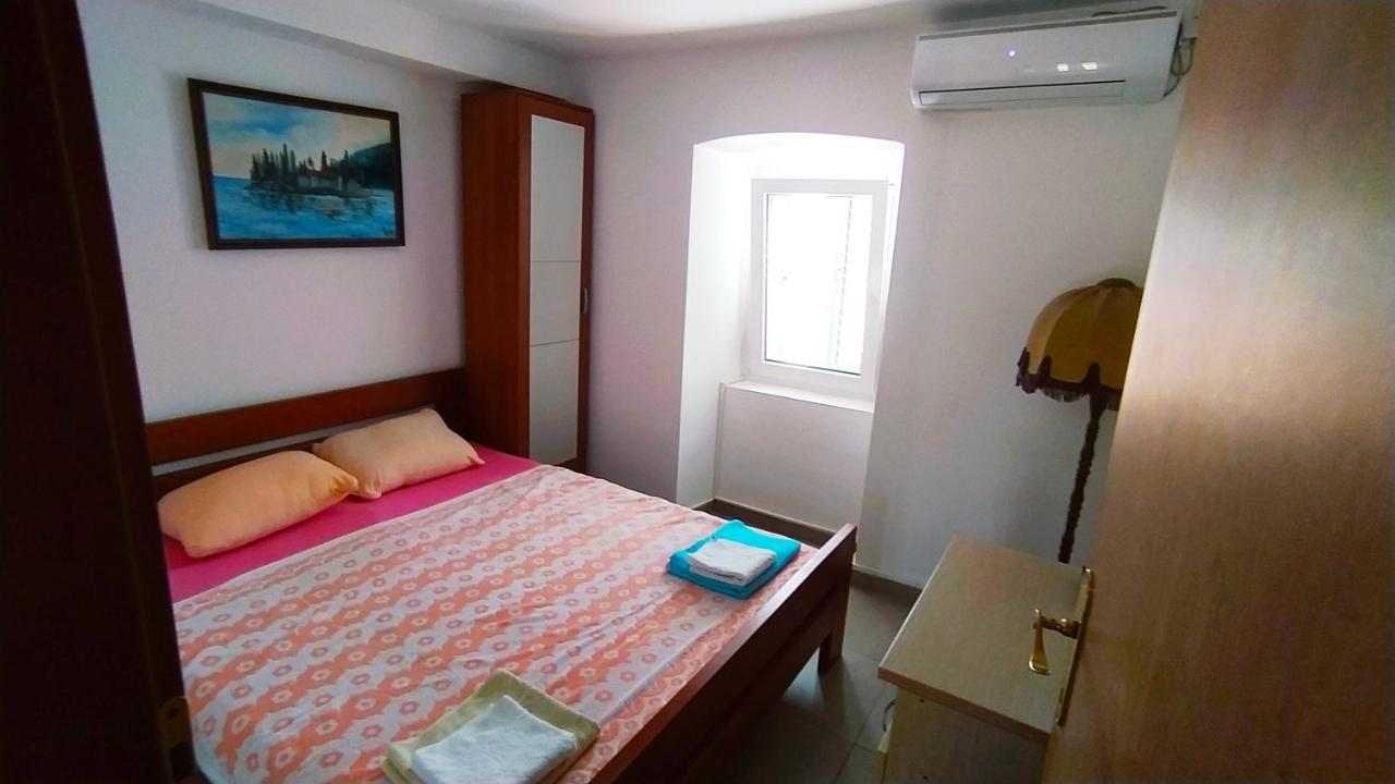 Guest House Maza Kotor Exteriér fotografie