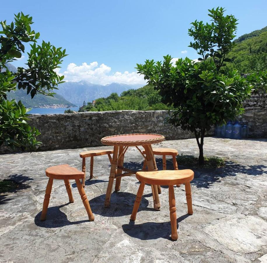Guest House Maza Kotor Exteriér fotografie