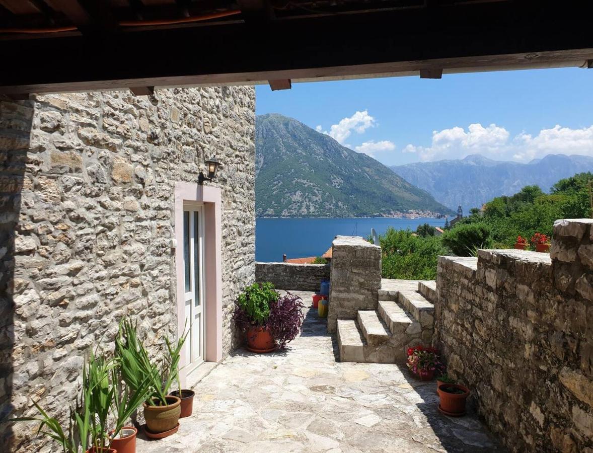 Guest House Maza Kotor Exteriér fotografie