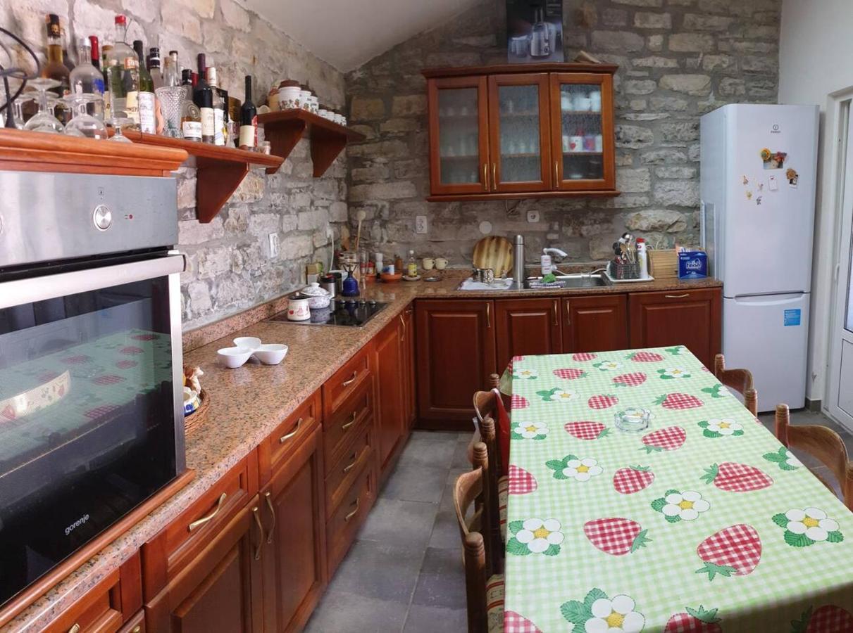 Guest House Maza Kotor Exteriér fotografie