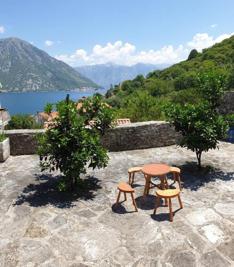 Guest House Maza Kotor Exteriér fotografie