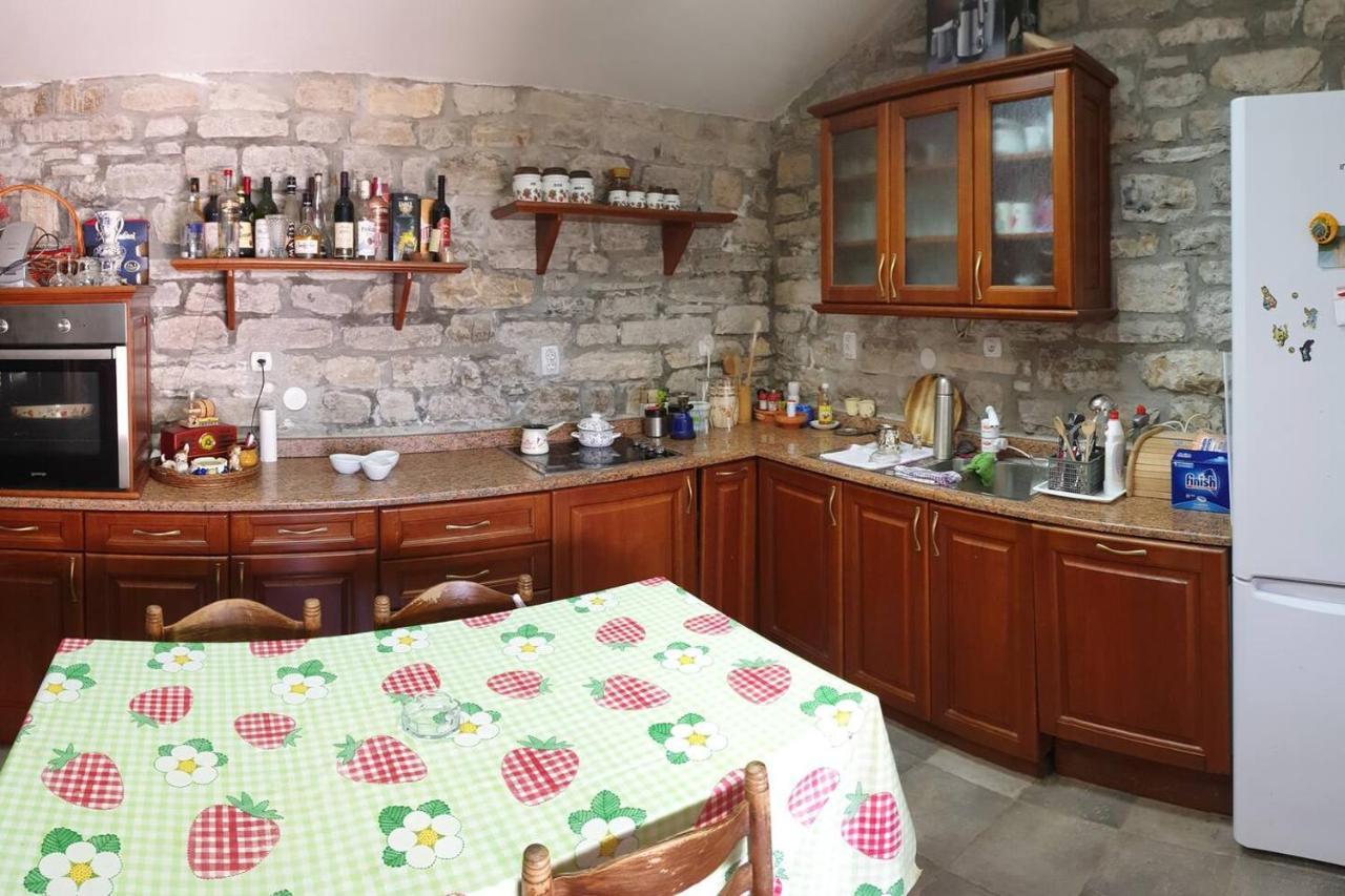 Guest House Maza Kotor Exteriér fotografie